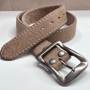 Men’s Light Tan Leather Belt